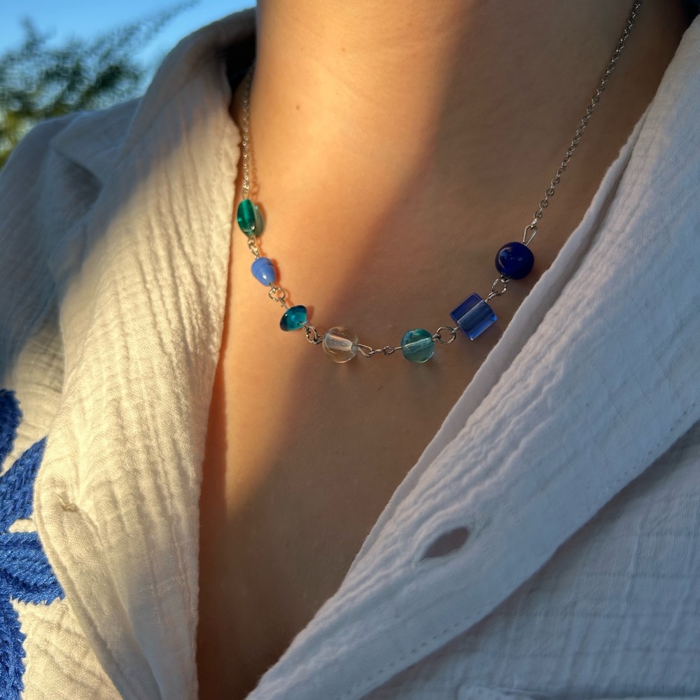 Blue and Silver Beaded Necklace - Picture 2 of 3